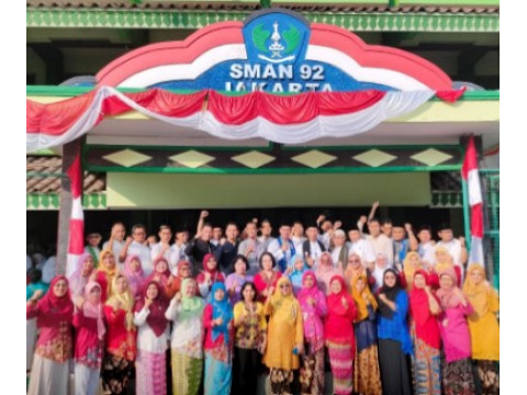 Perayaan HUT RI Ke-78 SMA Negeri 92 Jakarta